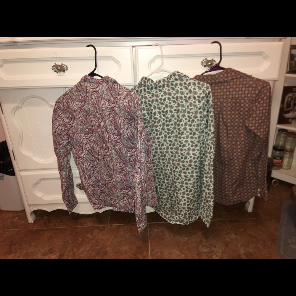 Three button ups - Picture 2 of 2